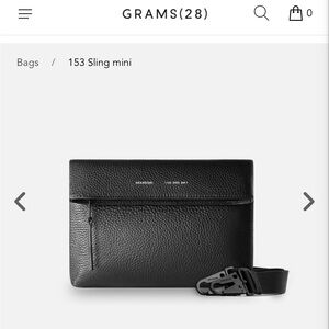 GRAMS (28) EUC 153 Sling Mini Bag Pouch Crossbody Pebbled Leather Black